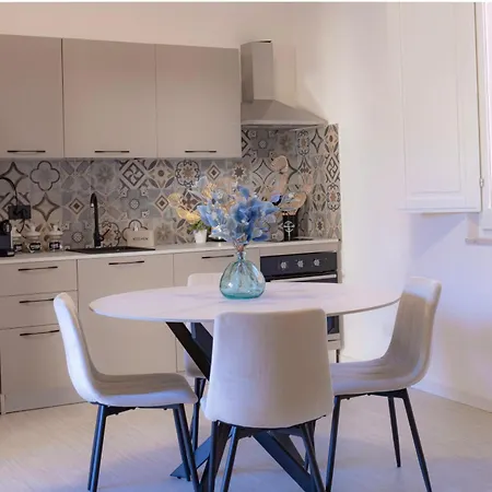 Residenza Lucano - Blu *